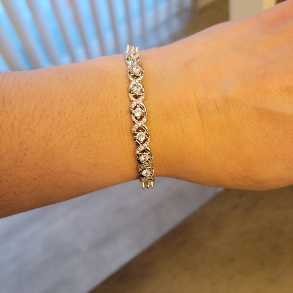 Diamond bracelet